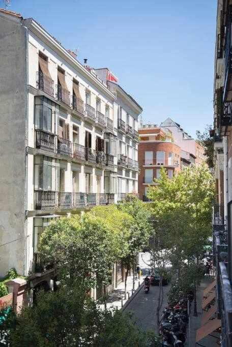 Un Fascinante Estudio En Madrid Centro מראה חיצוני תמונה